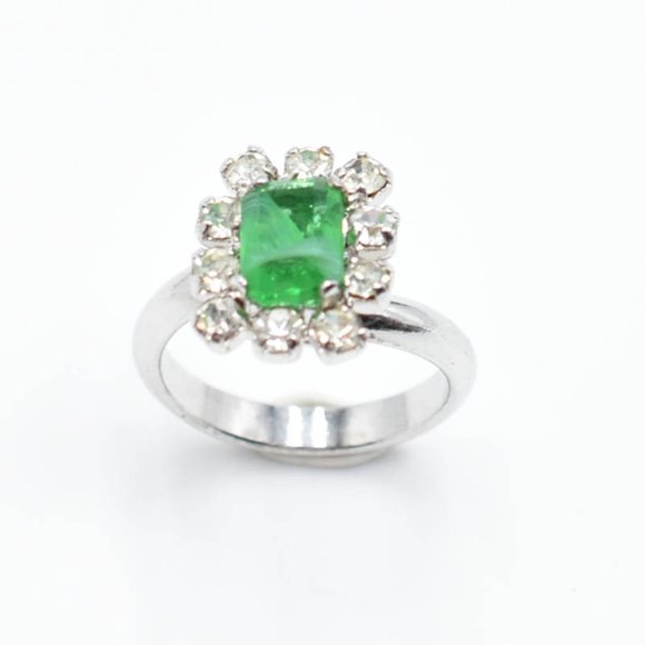 Dior Jewelry - Dior 1970 Emerald Diamond Halo Ring